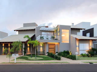 Residência Condomínio Damha II - Campo Grande MS, Sá Earp Arquitetura Sá Earp Arquitetura Casas unifamiliares