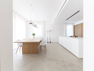 House AV, Didonè Comacchio Architects Didonè Comacchio Architects Minimalist kitchen