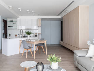 仲夏。午後, 存果空間設計有限公司 存果空間設計有限公司 Modern Corridor, Hallway and Staircase