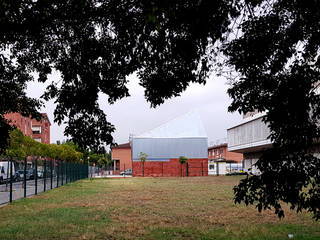 Pabellón polivalente para actividades culturales, ESTUDI NAO arquitectura ESTUDI NAO arquitectura 書房/辦公室 鐵/鋼