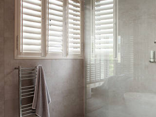 Project 1, Plantation Shutters® Plantation Shutters® Phòng tắm phong cách kinh điển