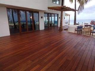 Hotel Presidente Cozumel, FINE FLOORS FINE FLOORS Powierzchnie handlowe Lite drewno Wielokolorowy