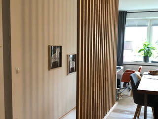 Privat-umbau - Aus einem Haus werden zwei Wohnungen!, Stil House GmbH Stil House GmbH Classic style dining room