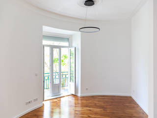 Remodelação de Apartamento antigo em Lisboa, Decor-in, Lda Decor-in, Lda Modern living room Wood Wood effect