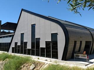 Cafetería CISALUD UABC Valle de las Palmas, Tijuana, B.C., GarcíaCruz Arquitectura GarcíaCruz Arquitectura Comedores industriales Concreto reforzado