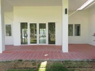 Window and Door, DeKu German Windows Co.,ltd DeKu German Windows Co.,ltd Puertas modernas Plástico Puertas