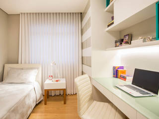 Apartamento Eldorado, Natália Parreira Design de Interiores Natália Parreira Design de Interiores Modern style bedroom