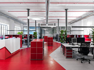 Lugano:Una vecchia fabbrica trasformata in office, MD Creative Lab - Architettura & Design MD Creative Lab - Architettura & Design Industriale Arbeitszimmer