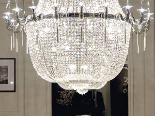 CRYSTAL CHANDELIER, MT ILLUMINAZIONE SRL MT ILLUMINAZIONE SRL Living room