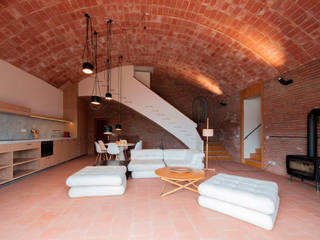 Calella, COMA Arquitectura COMA Arquitectura Living room Ceramic