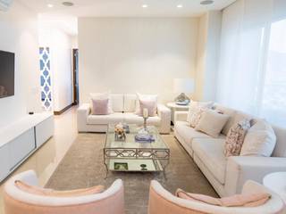 SALA, Monica Saravia Monica Saravia 现代客厅設計點子、靈感 & 圖片 Pink