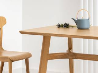 Dębowy stół LUPO, take me HOME take me HOME Scandinavian style dining room Wood Wood effect