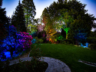 Ein Garten im neuem Licht, Moreno Licht mit Effekt - Lichtplaner Moreno Licht mit Effekt - Lichtplaner Ausgefallener Garten