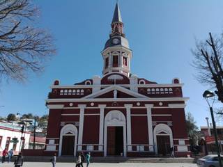 Parroquia San Jose Constitución, EPS Molduras EPS Molduras Log cabin