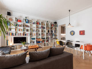 casa in zona Repubblica - Milano, Costa Zanibelli associati Costa Zanibelli associati Modern living room Wood Wood effect
