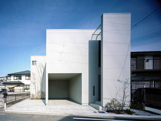 開放感あるコートハウス/Courthouse in Kawachi-Nagano, 藤原・室 建築設計事務所 藤原・室 建築設計事務所 Modern Houses