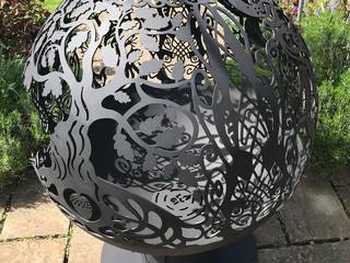 Four Elements Spherical Fire Pit, Logi Engineering Limited Logi Engineering Limited Jardines de estilo clásico Metal