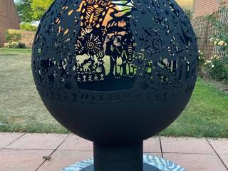 The Africa Spherical Fire Pit, Logi Engineering Limited Logi Engineering Limited Jardines de estilo colonial Hierro/Acero