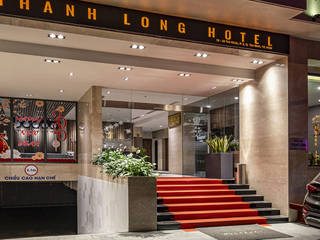 thiết kế khách sạn hiện đại thanhlong, CÔNG TY THIẾT KẾ NHÀ ĐẸP SANG TRỌNG CEEB CÔNG TY THIẾT KẾ NHÀ ĐẸP SANG TRỌNG CEEB Modern style doors