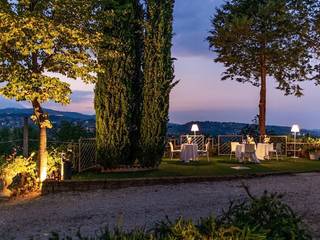 Esterno Ristorante Da Gilda, Di Gennaro Illuminazione e Impianti Elettrici Di Gennaro Illuminazione e Impianti Elettrici Moderne huizen