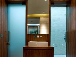 Frameless glass doors , Ion Glass Ion Glass Baños de estilo minimalista Vidrio