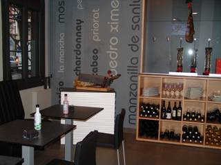 Proyecto y Ejecución Bar Restaurante en Bizkaia, ESTUDIO FRANCIA INTERIORISMO ESTUDIO FRANCIA INTERIORISMO Spazi commerciali