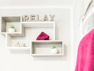 Badezimmer mit neuer Dekoration , Feelgood Design Feelgood Design Modern Bathroom