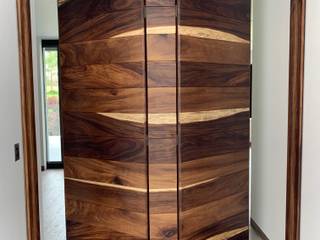 muros, puertas, pisos y decoración en madera parota, Parota Viva Parota Viva Inside doors Wood Wood effect
