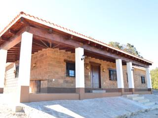 Chiteje de la Cruz, Amealco, Menguel arquitectos Menguel arquitectos Casas de estilo rústico