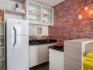 studio, 2d arquitetura 2d arquitetura Small kitchens