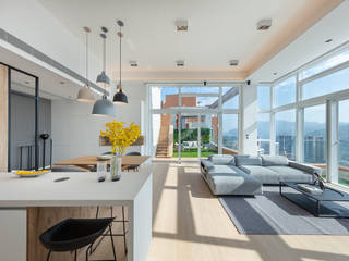 A Mid-Summer Penthouse - Fo Tan, Hong Kong, Grande Interior Design Grande Interior Design Minimalistische Wohnzimmer Glas Weiß