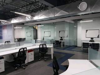 Remodelacion Interior de Oficina, Estilo Industrial homify Espacios comerciales Vidrio Edificios de oficinas