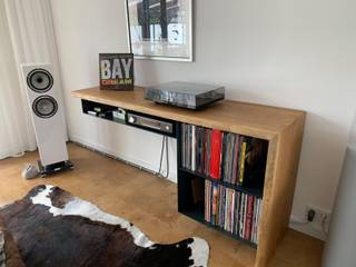 Phono Highboard, HiFi-Board, Plattenspieler Sideboard, Hi-End Board, NovoFerro Designmöbelmanufaktur NovoFerro Designmöbelmanufaktur Moderne Wohnzimmer Holz Holznachbildung