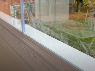 Vetrata scorrevole per terrazzi a Castel Maggiore, New Time S.p.A. New Time S.p.A. Balcony Glass