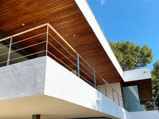 Casa en Palmanova, Calviá, Mallorca, Pedro Bestard | Arquitecto Pedro Bestard | Arquitecto Moderne balkons, veranda's en terrassen