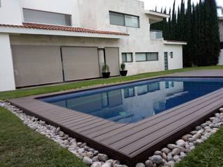 DECK SINTETICO ALBERCA, PUNTO DE FUGA PUNTO DE FUGA Piscinas de jardín