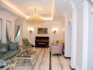 Classic style villa in Dubai, Algedra Interior Design Algedra Interior Design クラシックデザインの リビング