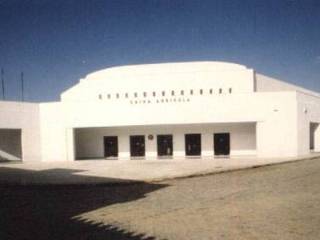 Balcão da Instituição de Crédito Agrícola de Vidigueira, Jorge Cruz Pinto + Cristina Mantas, Arquitectos Jorge Cruz Pinto + Cristina Mantas, Arquitectos مساحات تجارية