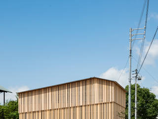 Oranque, キリコ設計事務所 キリコ設計事務所 木屋 木頭 Wood effect
