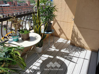 【地中海風格陽台—白色木地板】, 新綠境實業有限公司 新綠境實業有限公司 Balcony Wood-Plastic Composite Wood effect