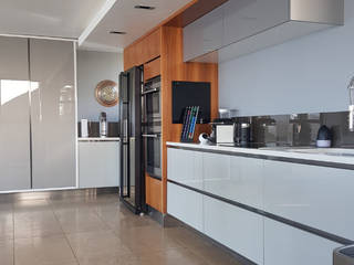 REMODELLING KITCHEN CABINETS, The European Carpenter The European Carpenter Unit dapur