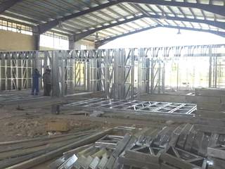 CONSTRUCCION BODEGA, MVR PROYECTOS & INGENIERIA MVR PROYECTOS & INGENIERIA Industriale Weinkeller Eisen/Stahl