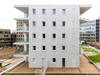 IVOIRE: 24 HABITATIONS, NANTES, FRANCE, PARC Architectes PARC Architectes Commercial spaces