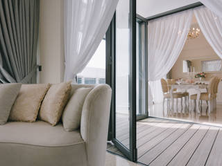 RiverSail Penthouse, Mr Shopper Studio Pte Ltd Mr Shopper Studio Pte Ltd Balkon