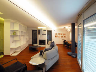 SOGGIORNO IRREGOLARE ED EMOZIONALE, CC-ARK - SERENA&VALERIA CC-ARK - SERENA&VALERIA Modern living room