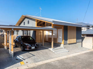 Ad-House okayama, 三宅和彦／ミヤケ設計事務所 三宅和彦／ミヤケ設計事務所 Wooden houses Solid Wood Multicolored
