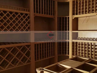 Classical private reserve wine cellar made from solid wood, CieMatic CieMatic قبو النبيذ