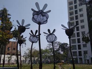 outdoor sculpture , mrittika, the sculpture mrittika, the sculpture Ruang Komersial Besi/Baja Black