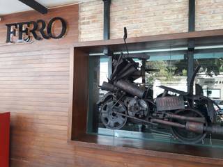 Ferro Café. Plaza Dorada. Sto. Dgo. , Empresarios y Constructores, EMCO, SRL Empresarios y Constructores, EMCO, SRL Espacios comerciales