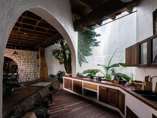 Nhà Gỗ Nha Trang, KanLy KanLy Rustic style bathroom